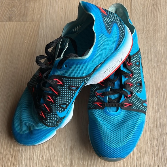 Nike Women’s Zoom Training Shoe - Picture 2 of 4